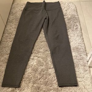 Aerie Chill Play Move 7/8 Length Leggings Gray‎ Stretch Hight Rise Pants M